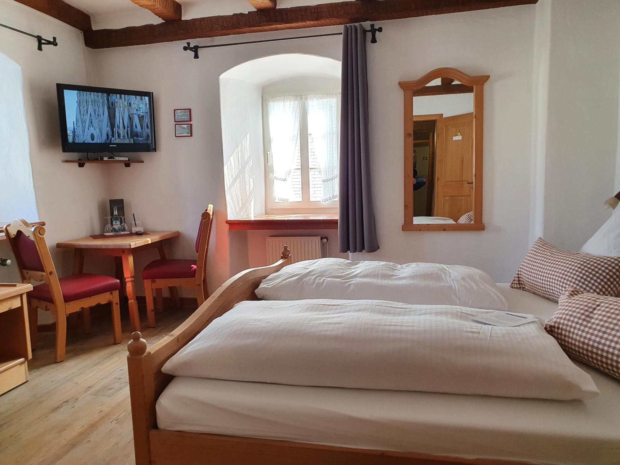 Hotel & Restaurant Huellen Barweiler Экстерьер фото
